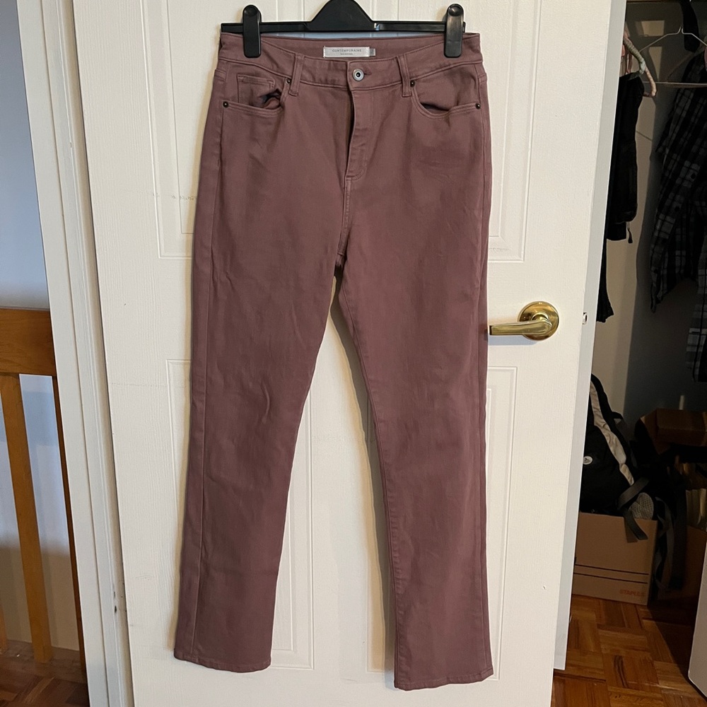 Simons Straight Leg Jeans in Dusty Mauve